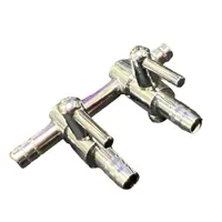 Rozdělovač pro vzduchování vody průchozí 2-cestný s výstupy 4 x 6 mm