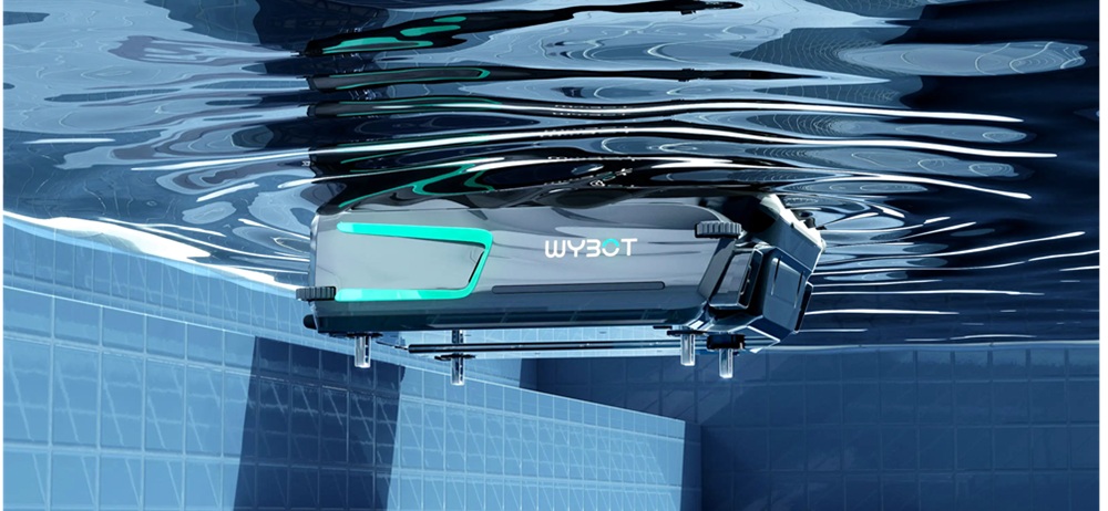 Spodní konstrukce bazénového robota WYBOT při čištění pod hladinou