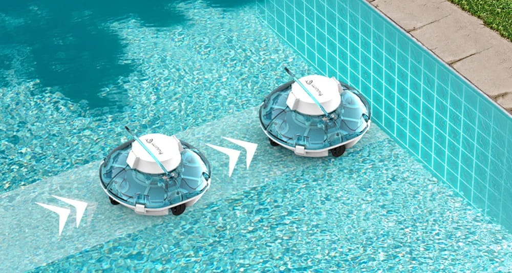 Wybot Winny 200 - automatický pohyb vysavače po dně bazénu během čištěním sáním